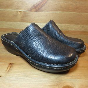 Born Women's black mule/clog sz7
